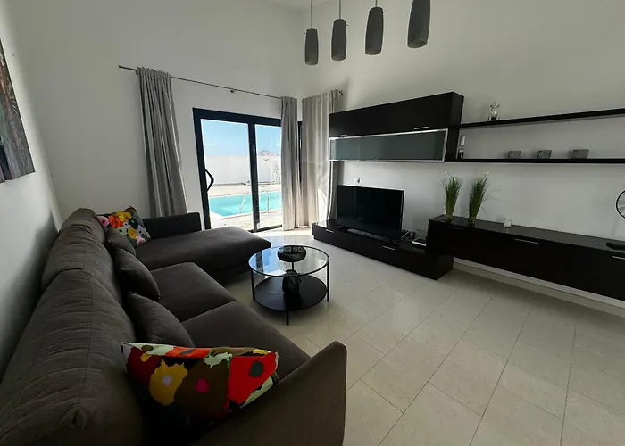 Nazaret Home * Nazaret