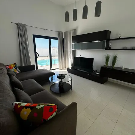 Nazaret Home * Nazaret